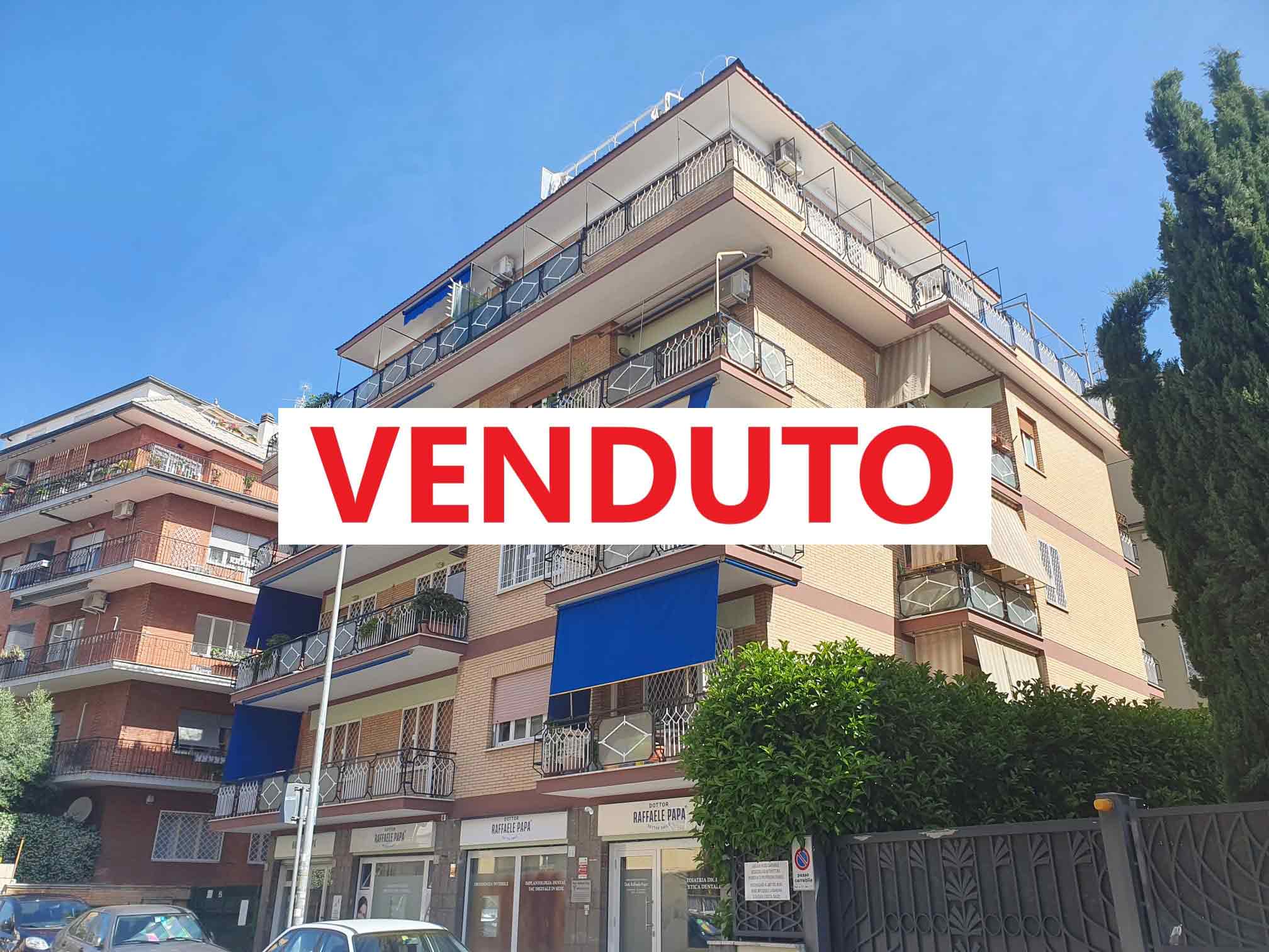 Bilocale via Emilio Praga, Talenti Roma